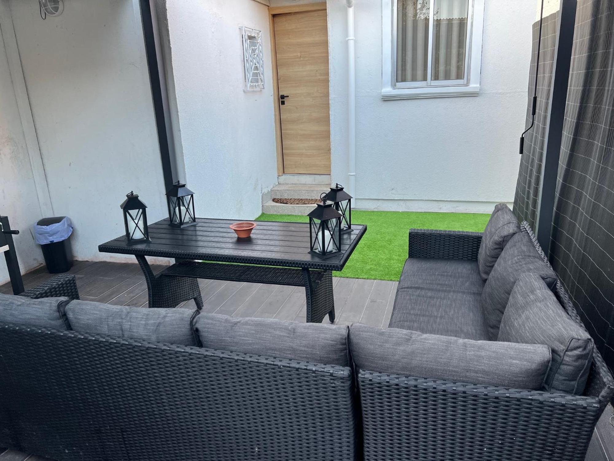 Francisca House Holiday home *